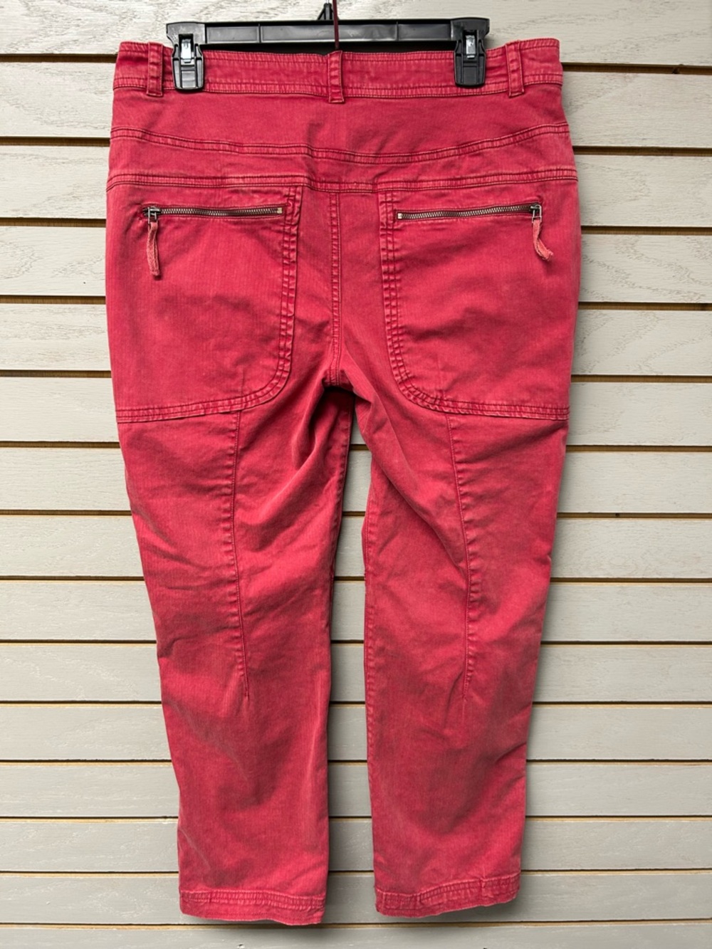 We The Free Red Cargo-Style Capri - Picture 7 of 7